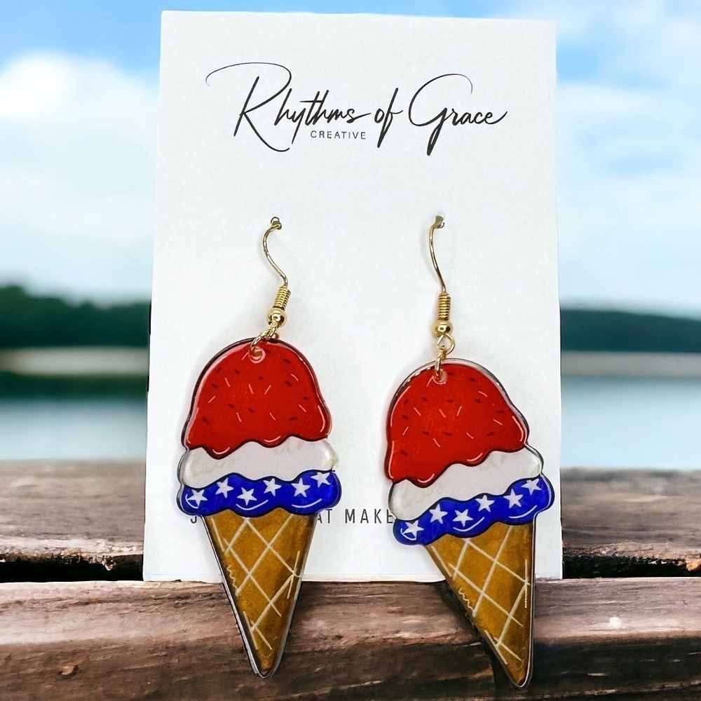 Patriotic Ice Cream Dangle Earrings - Sweet Style for Every Celebration! 🍦NWT